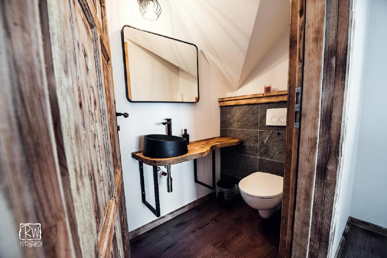 Laura Resort - Luxury Chalets Z Jacuzzi シャフラリ エクステリア 写真