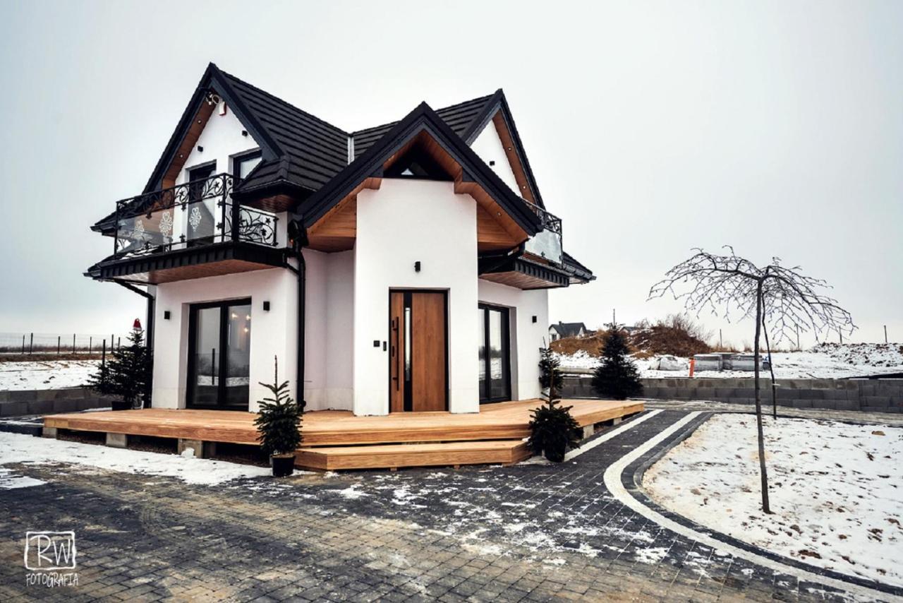 Laura Resort - Luxury Chalets Z Jacuzzi シャフラリ エクステリア 写真